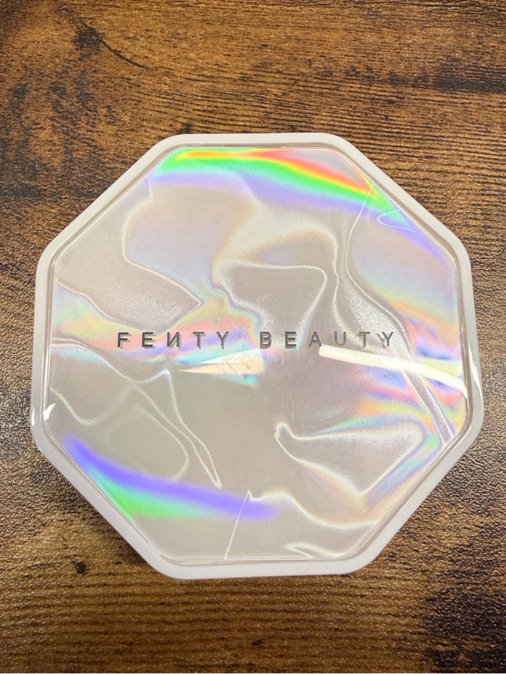 Fenty Beauty Illuminator - Prosecco
